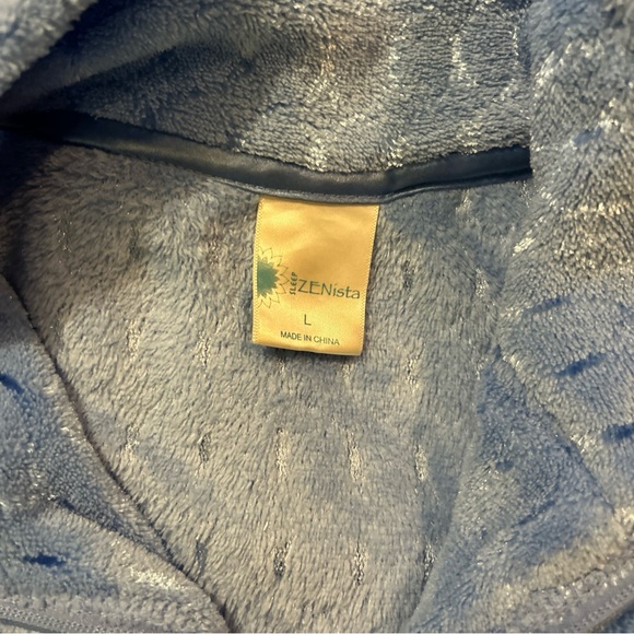 Cozy Blue Fleece Robe - Picture 4 of 4